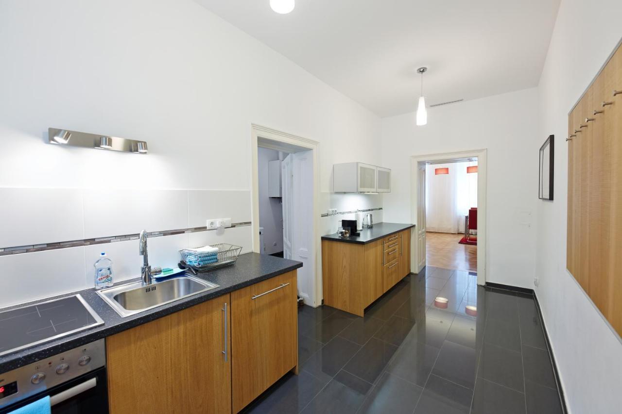 Stadthalle - Familycityapartment เวียนนา ภายนอก รูปภาพ